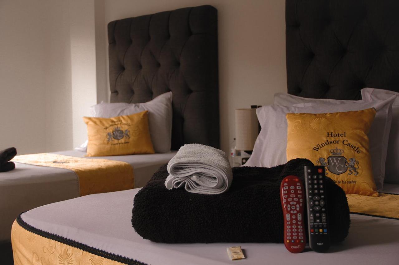 Hotel Windsor Castle Bogotá Exteriör bild